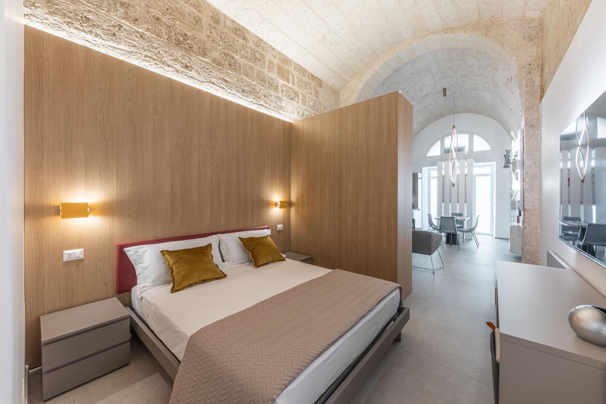Отель Novum Hospitality Бари Экстерьер фото